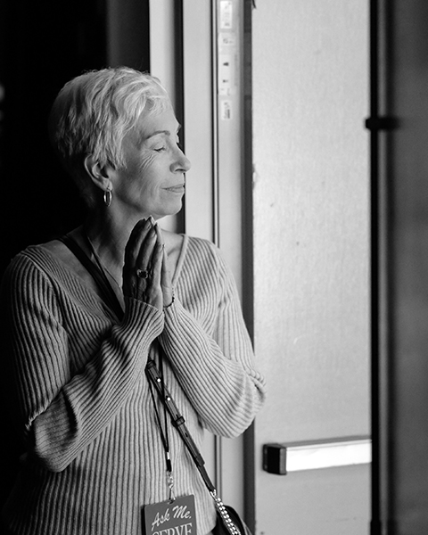 Small group discussion exploring faith and the teachings of Jesus